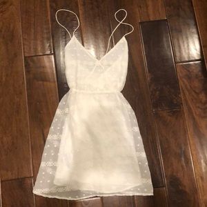 Spring/Summer flowy simple white dress